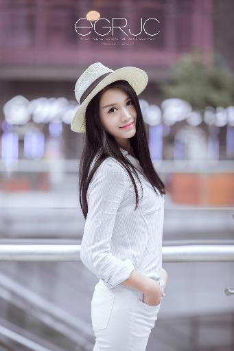 1女N男小说推荐！有哪些好看又刺激的双性<strong>高H</strong><strong>欲性</strong><strong>游乐场</strong>类型小说？