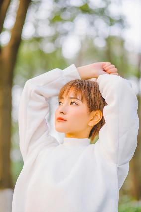 震惊！这部小说中的女主竟在异世界沦为生育机器？