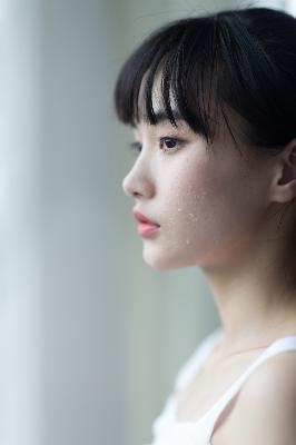 惊！肚兜藏不住两团雪白的军营小说，你看过几部？